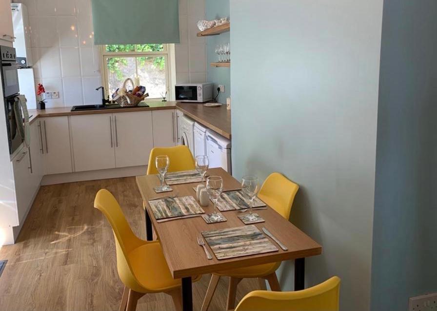 Seaview Apartment Ascog